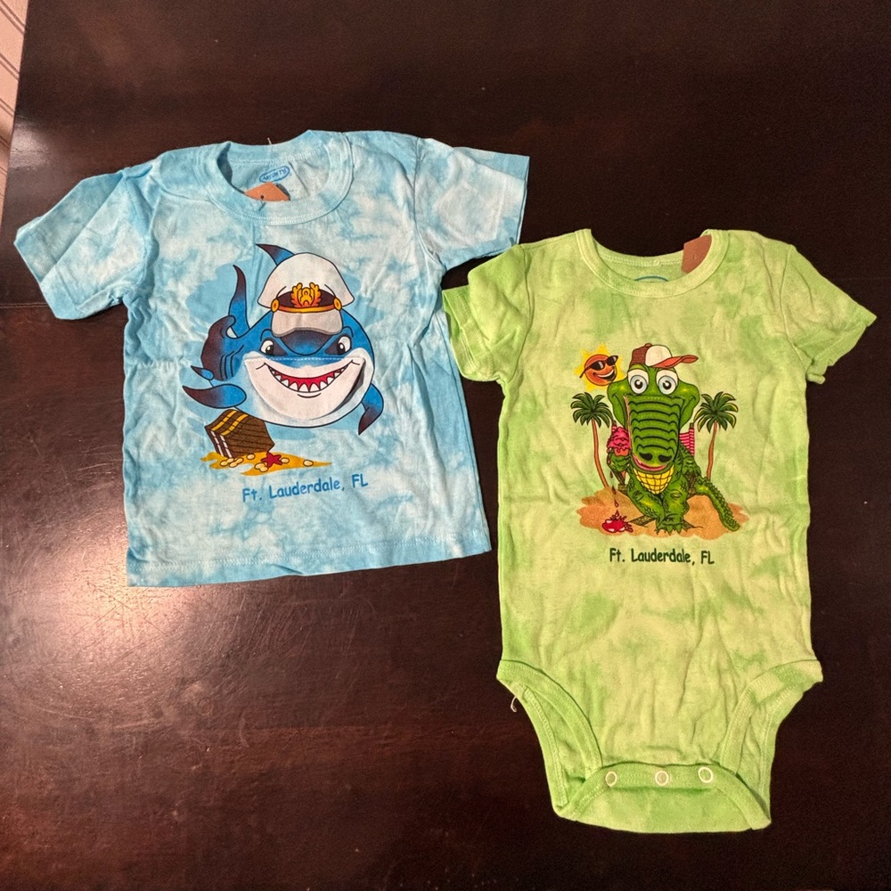 Kids Short Sleeve Set - Blue Shark & Green Alligator NWT